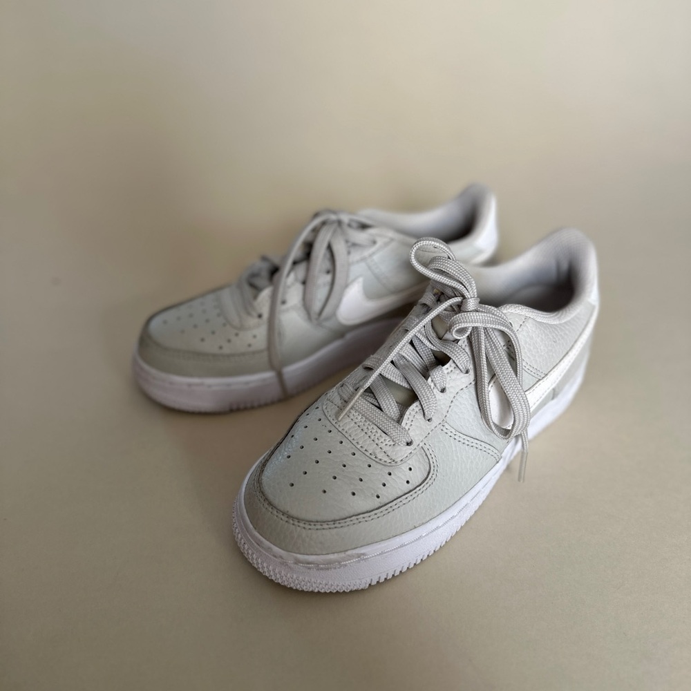 Nike Air Force 1 Low AF1 | SIZE 5.5; FIT MORE LIKE 6
